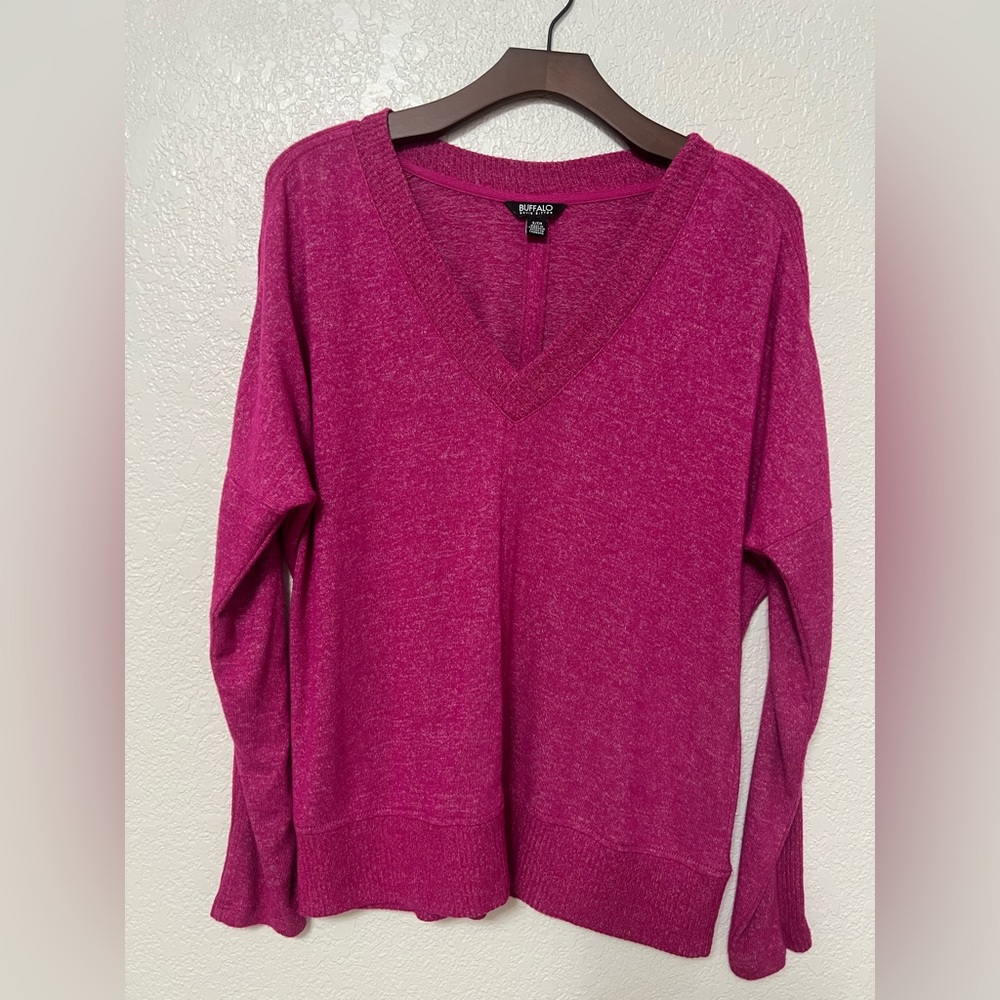 Buffalo David Bitton Magenta V-Neck Knit Sweater S